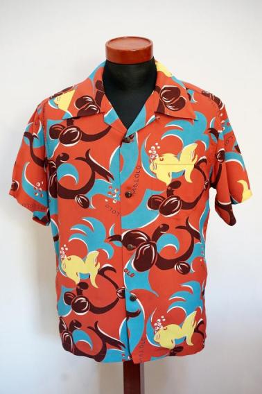 SUN SURF (サンサーフ)　半袖ハワイアンシャツ　SS39228　"MALOLO HAWAII"　レッド